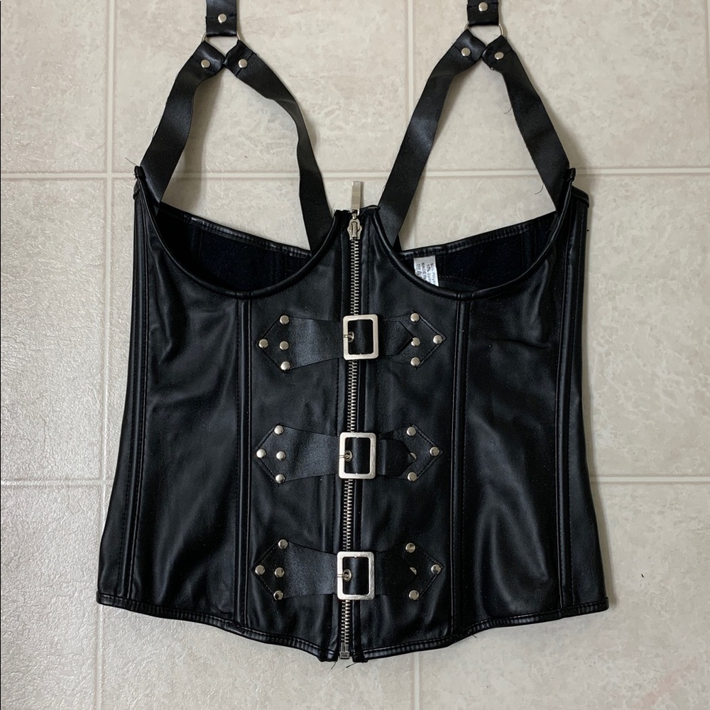 🌷3 for$25🌷Unbranded, US M, Black Lace Up Back Zipper Front Pleather Corset